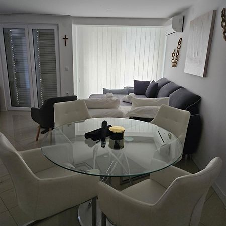 Apartman Stella Rovanjska Esterno foto
