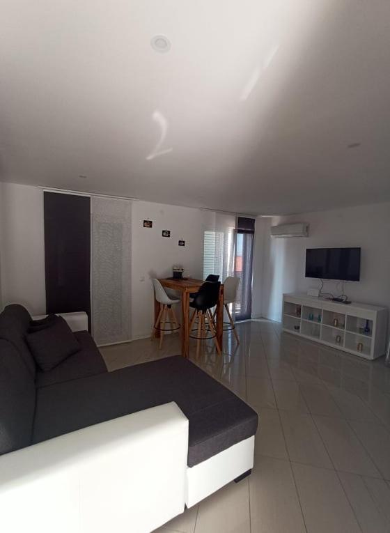 Apartman Stella Rovanjska Esterno foto