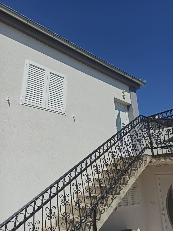 Apartman Stella Rovanjska Esterno foto