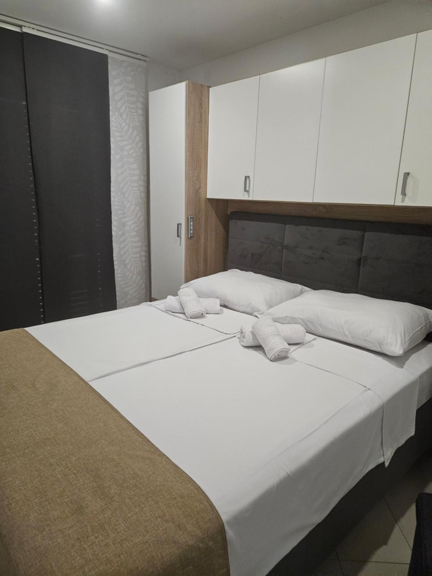 Apartman Stella Rovanjska Esterno foto